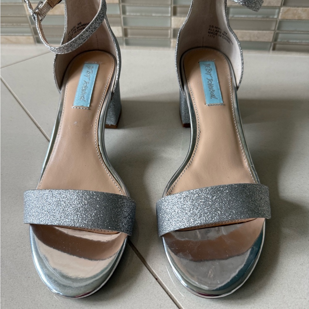 Betsey Johnson Silver Glitter Women's Sandals